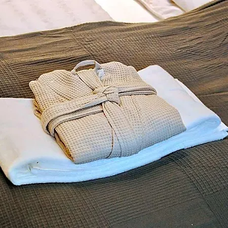 Magelos 12 فندق أودنسه